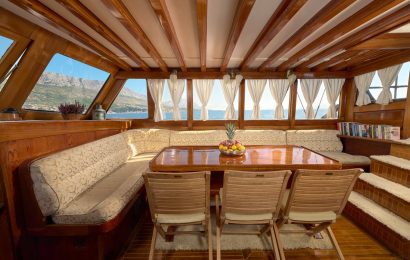 linda-charter-yacht-12