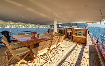 linda-charter-yacht-9