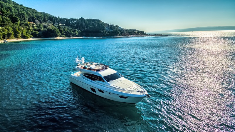 15683840867700098_luxury-yacht-charter-croatia-ferretti-620-kimon-02