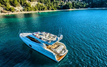 15683900867700098_luxury-yacht-charter-croatia-ferretti-620-kimon-04