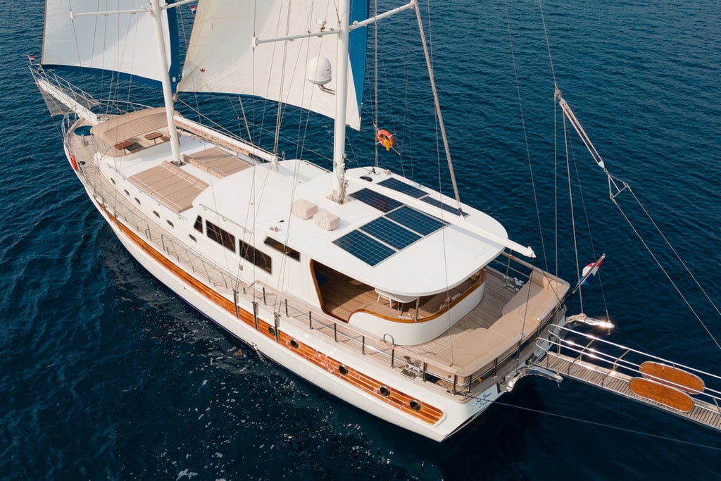 sea-breeze-yacht-croatia-34